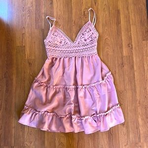 women’s small mini pink dress w/ elastic back cutout and bow & adjustable straps